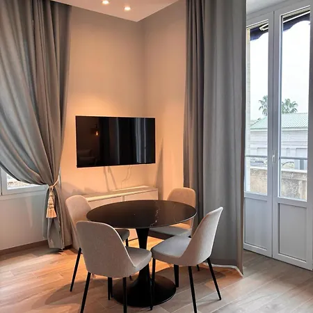 Dietro Le Quinte Apartament *